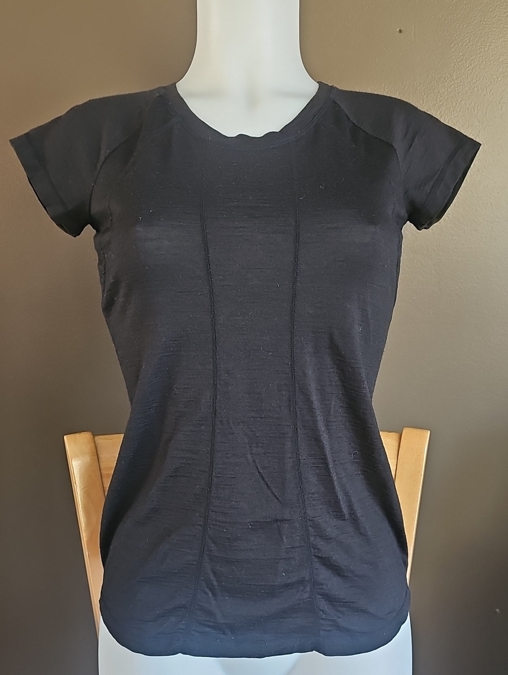 Women's Black Short Sleeve Seam-Detail Tee